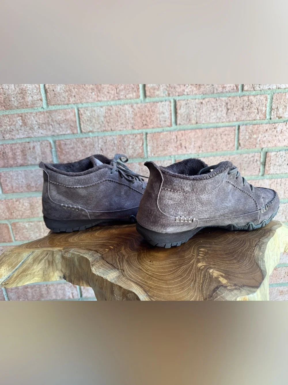 Women's Suede Lace-Up Winter Boots in Taupe